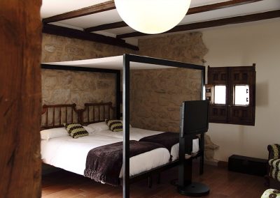 cama-dosel-suite-valladolid