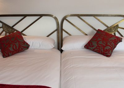 cama-hotel-superior-valladolid